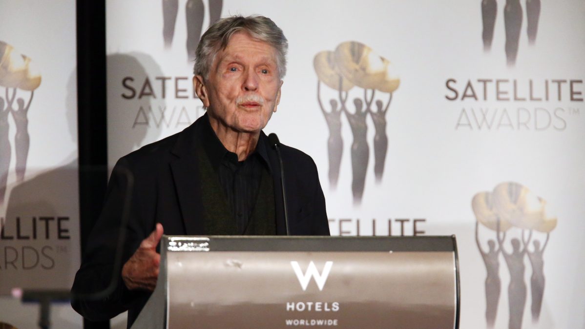 Tom Skerritt.
