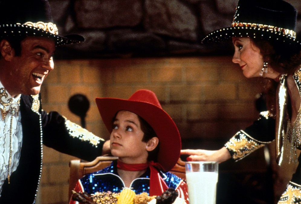 Elijah Wood, Reba McEntire, and Dan Aykroyd