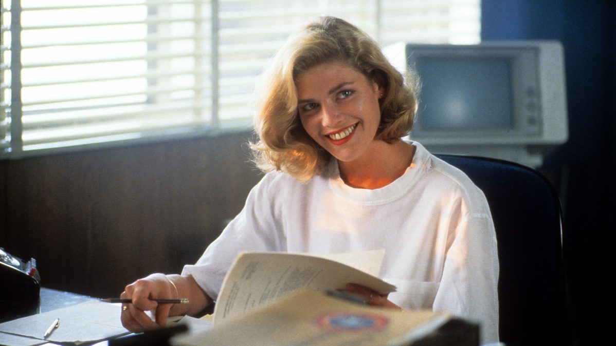 Kelly McGillis.