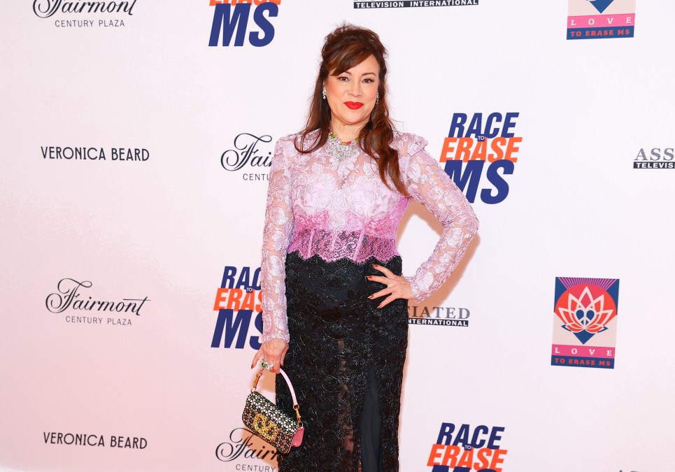Jennifer Tilly