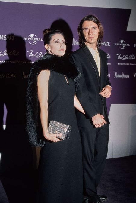 Gina Gershon and Sean MacPherson
