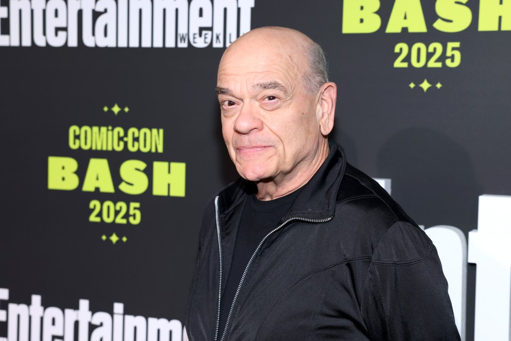 Robert Picardo.