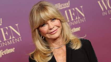 SEE: Goldie Hawn’s Vibrant Bikini Photo Shoot From the 60s