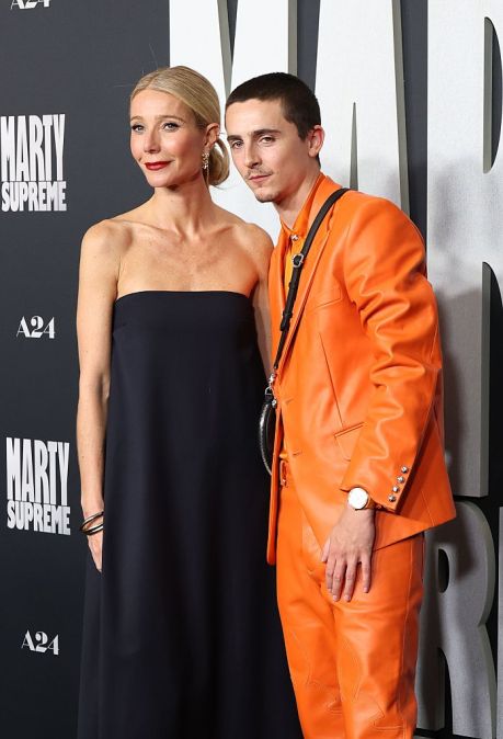 Gwyneth Paltrow and Timoth&eacute;e Chalamet