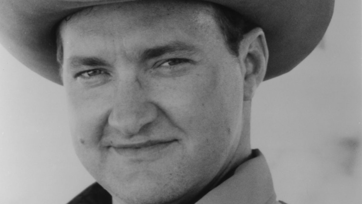 Randy Quaid.