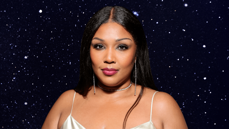 Lizzo bikini post December 2025