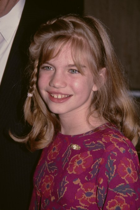 Anna Chlumsky in 1991.