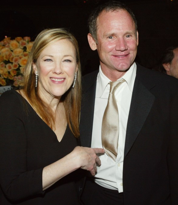 Catherine O'Hara and Bo Welch pose for photos