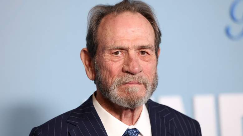 Tommy Lee Jones poses for photos on the red carpet