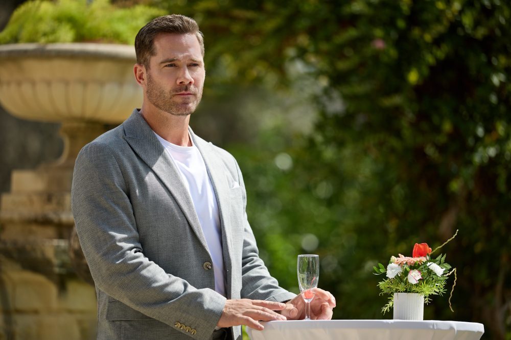Luke Macfarlane