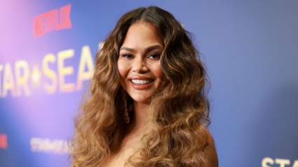 Chrissy Teigen Rocks One of Her Most Daring Looks Yet at the ‘Star Search’ Finale