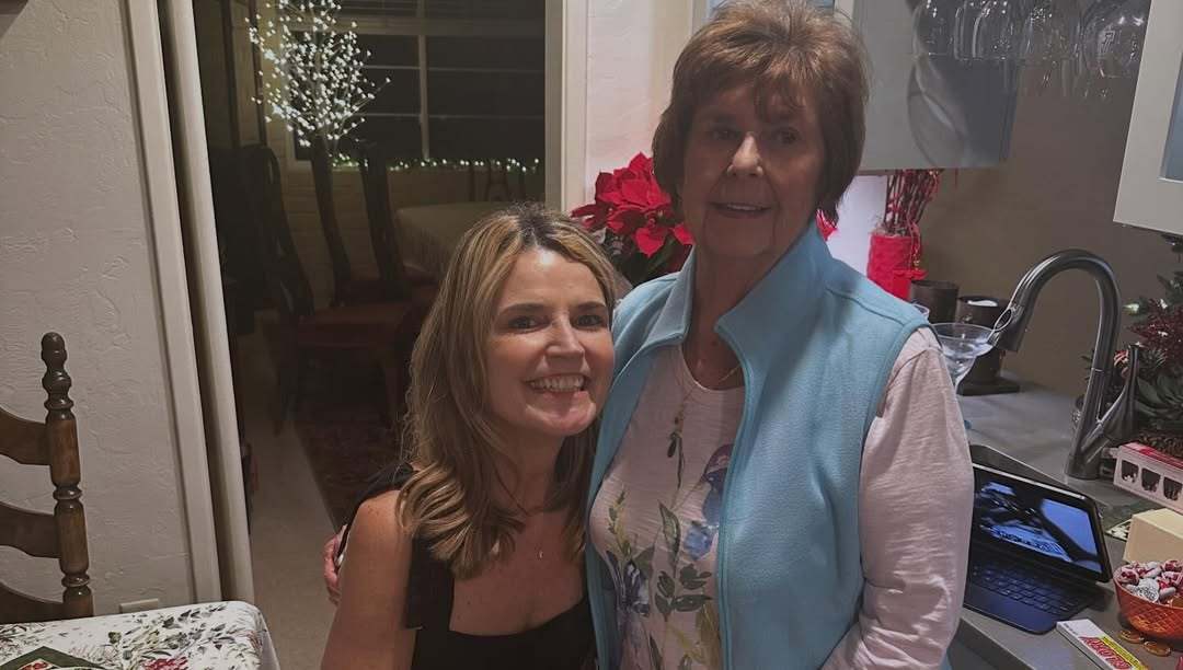 Nancy Guthrie & her daughter Savannah