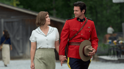 Elizabeth & Nathan’s WCTH Proposal Looked Perfect, but It Was ‘Super Terrifying’ Behind the Scenes