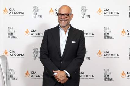 Alton Brown Shares Surprising Take on Cooking Shows in Interview for New Tour