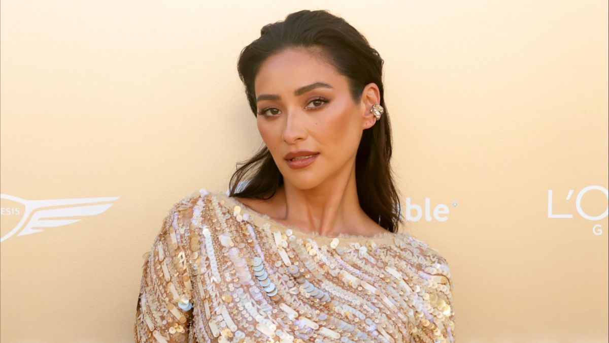 Shay Mitchell