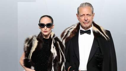 Jeff Goldblum’s Beautiful Wife Dons Fearless, Thong Look at the 2026 Oscars Afterparty: PHOTOS