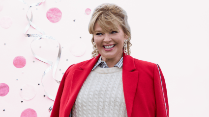 Hallmark Star’s Playful Birthday Message to Her Best Friend Has Fans Laughing