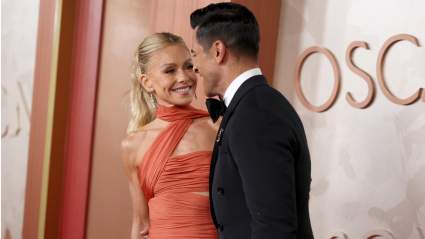 Mark Consuelos Shows His Love for Kelly Ripa With Tender Gesture