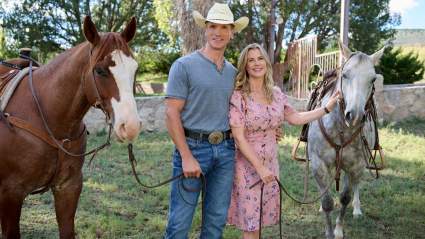 Today’s Hallmark Channel Movie Schedule (Mar. 1): ‘A Country Wedding’ & More