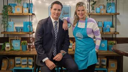 Today’s Hallmark Channel Movie Schedule (Mar. 7): An All-New ‘Hannah Swensen Mystery’ & More
