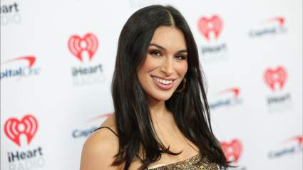 Ashley Iaconetti Tears Up in Emotional & Honest Reveal About Her Marriage to Jared Haibon