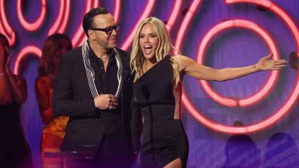 Jenny McCarthy Supports Ex Jim Carrey Amid French Awards Show Rumors
