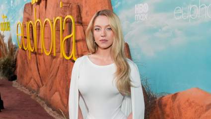 Sydney Sweeney Returns to American Eagle With Confident New Campaign