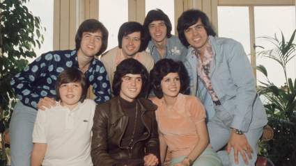 Marie Osmond Honors Late Brother Alan Osmond After His Passing