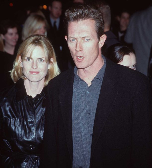 Robert Patrick (R) and his wife, Barbara Hooper, in 1997.