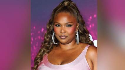 Lizzo Looks Radiant in Golden Mini Dress Following Dramatic Weight Loss: PHOTOS