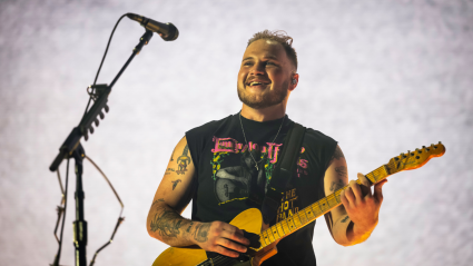 Zach Bryan Admits Turning 30 ‘Hits Different’ After a Complicated Year