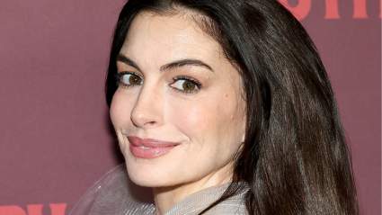 Anne Hathaway Reveals the Biggest ‘Diva’ on ‘Devil Wears Prada 2’ Set