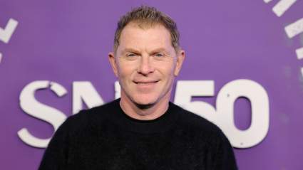 Bobby Flay Sparks Buzz With News of ‘Quintessential’ Food Network Series