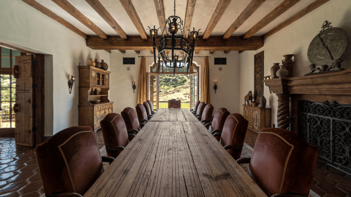 Hummingbird Nest Ranch