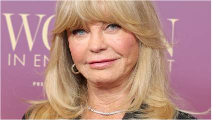 Goldie Hawn Shares Out-of-This-World UFO Story