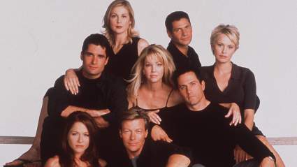 ‘Melrose Place’ Stars Reunite for Epic Photo Shoot: See Them Now