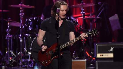 Rick Springfield Shares Health Scare After Unexpected ER Visit