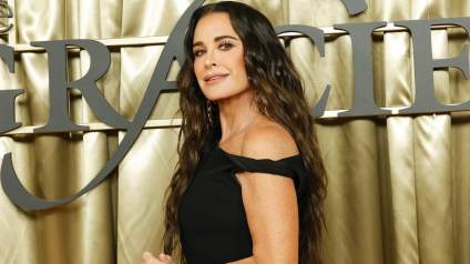 Kyle Richards’ Daughter Shows Off Plastic Surgery Results In Hilarious Video