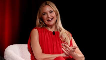 Kate Hudson Reveals What It Was Like Working With A-Listers Anne Hathaway And Matthew McConaughey