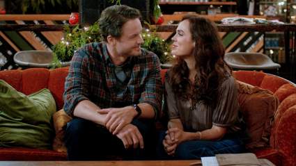 Christmas Magic Takes Over With 5 Festive Romance Movies Tomorrow on Hallmark Channel — July 22