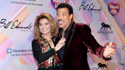 Shania Twain Gets Emotional Recalling How Lionel Richie Saved Her Career
