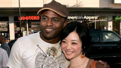 Wayne Brady’s Ex-Wife Celebrates His Birthday with Their Wedding Photos