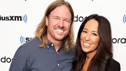 Joanna Gaines Celebrates Her Mother’s Birthday With a Joyful Group Photo