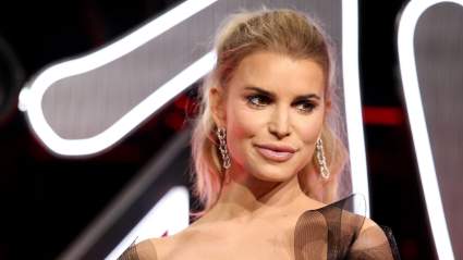 Jessica Simpson Reveals Her Daily Affirmation, Bearing Her Soul to Fans