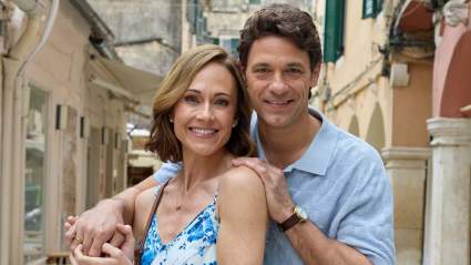 Nikki DeLoach Reveals the ‘Lengths’ She Went to Bring ‘The Greek Aisle’ to Life in Fun Behind-the-Scenes Look