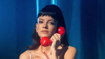 Lily Allen Supported Following Emotional Career Update: ‘I’ll Never Forget It’