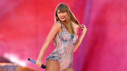 Taylor Swift Sets Stunning New Chart Record Weeks After Fairytale Wedding