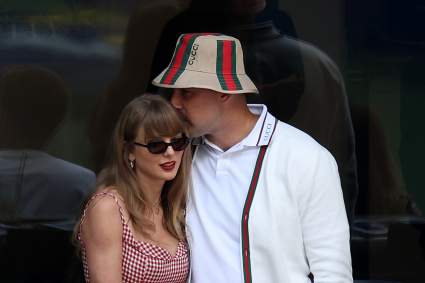 Travis Kelce Returns to Training After Marrying Taylor Swift Ahead of Chiefs Season