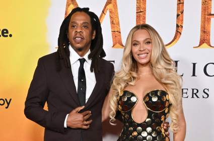 What Has Jay-Z Calling Beyoncé “Fearless” at Premiere of His New HBO Documentary?