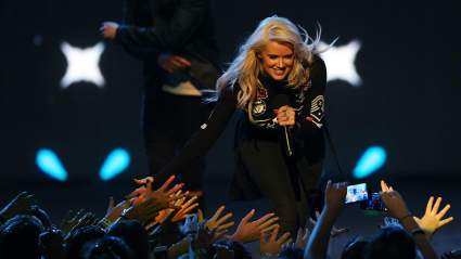‘My Chosen Sister’ – Robin Antin Pays Tribute to ‘Party Rock Anthem’ Singer Lauren Bennett